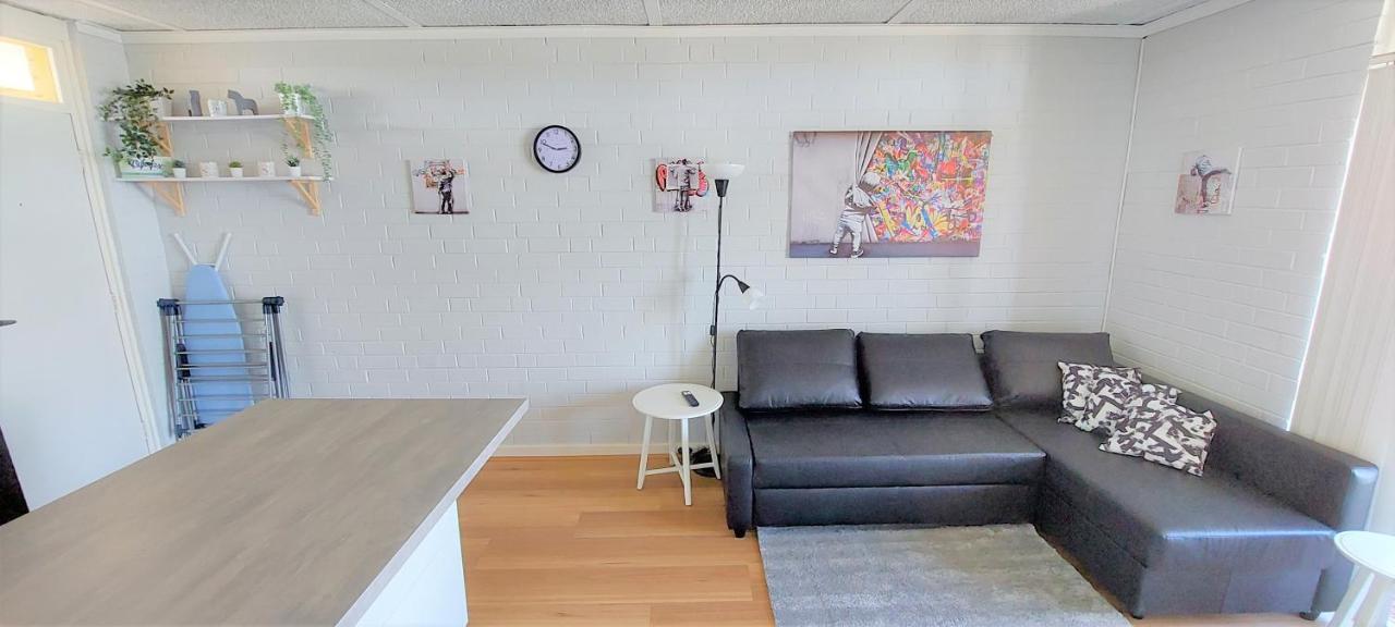 Sky High On Arundel - Central Fremantle Apartment 외부 사진